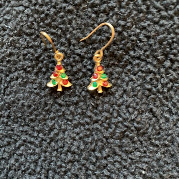 Avon Holiday Pin; Christmas Tree Earrings, Set of both - Picture 2 of 7